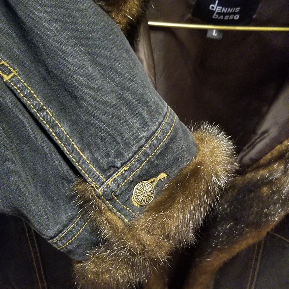 <DENNIS BASSO> Jean Jacket Faux Mink Trim & Removable/Reversible Faux Mink Vest - Picture 7 of 17